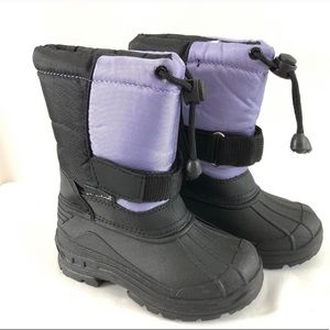 NWT toddler Skadoo winter boots